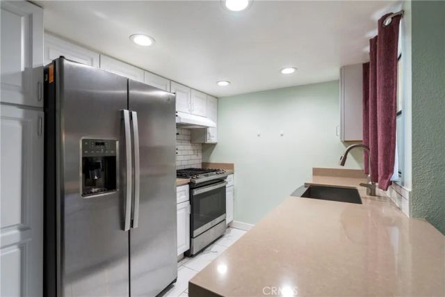 1114 W Blaine 204, Riverside, CA 92507
