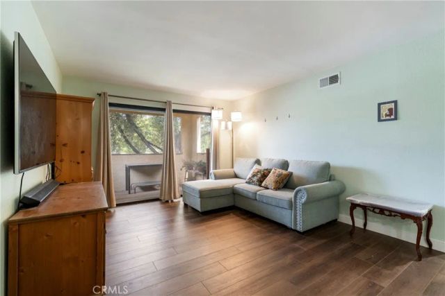 1114 W Blaine 204, Riverside, CA 92507