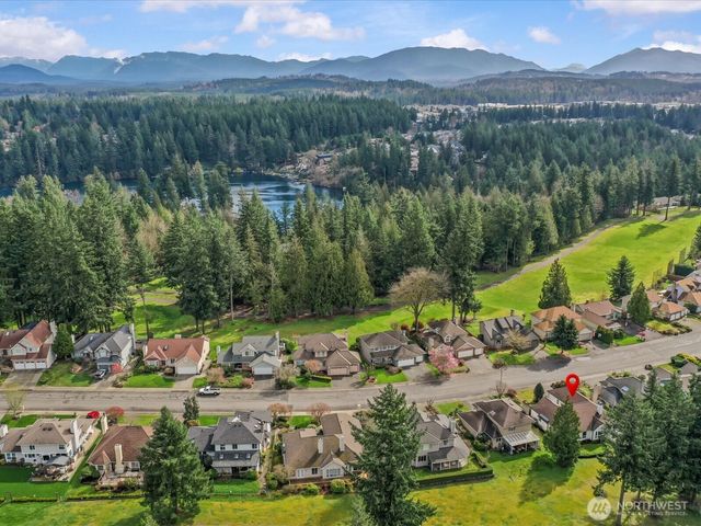 25719 Lake Wilderness Country Club Drive SE, Maple Valley, WA 98038