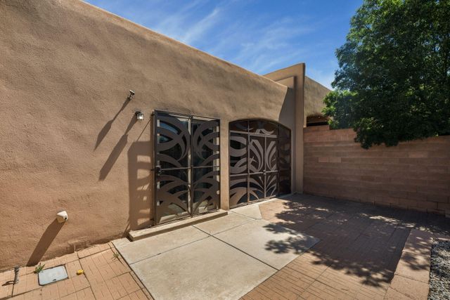 3710 Ridge Pointe Loop NE, Albuquerque, NM 87111