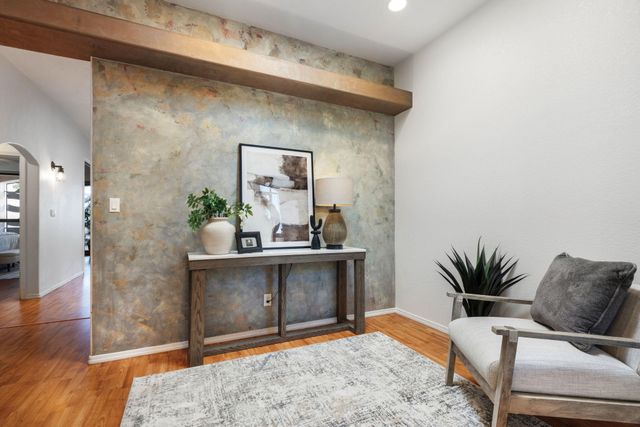 3710 Ridge Pointe Loop NE, Albuquerque, NM 87111