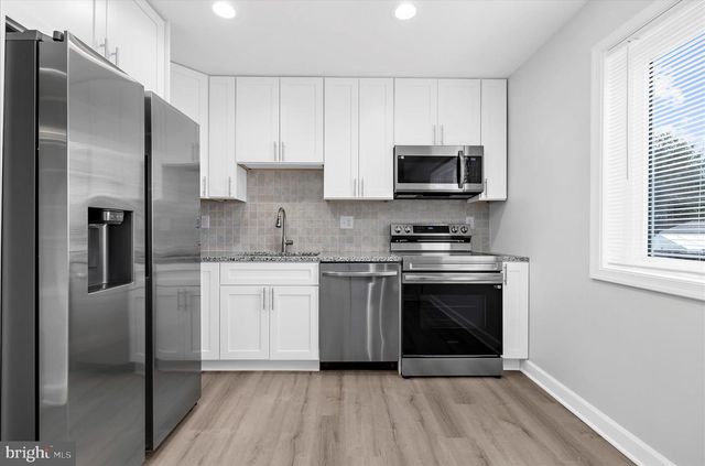 905 220TH ST, Pasadena, MD 21122