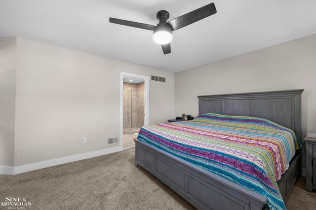 50490 Oakbrooke Drive, Chesterfield Twp, MI 48047