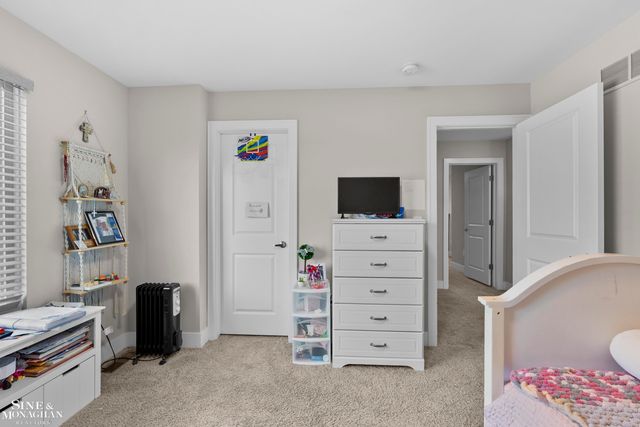 50490 Oakbrooke Drive, Chesterfield Twp, MI 48047