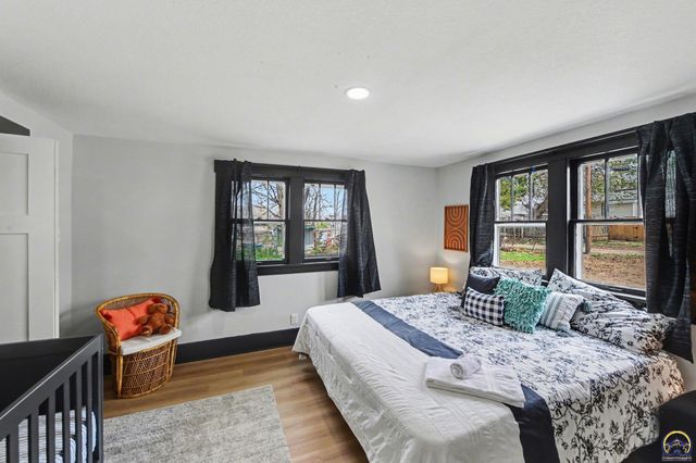 1022 SW Boswell AVE, Topeka, KS 66604