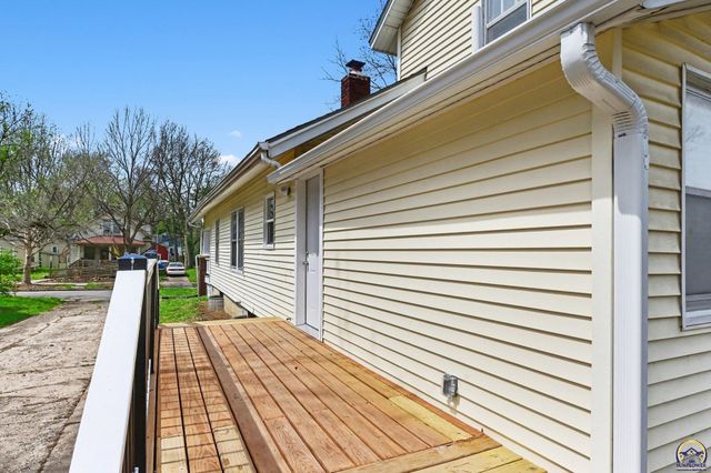 1022 SW Boswell AVE, Topeka, KS 66604