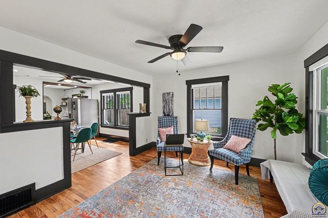 1022 SW Boswell AVE, Topeka, KS 66604