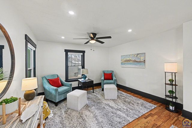 1022 SW Boswell AVE, Topeka, KS 66604