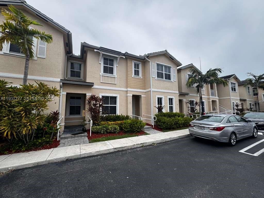 2819 SE 1st Dr 5, Homestead, FL 33033