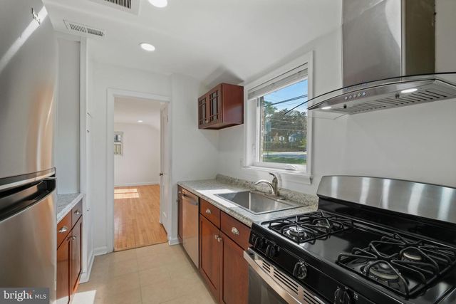 12008 GRANDVIEW AVE, Silver Spring, MD 20902
