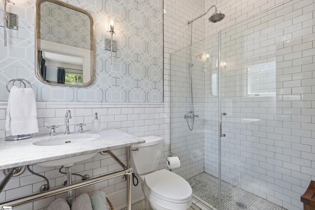 1007 E Calhoun Street, Anderson, SC 29621
