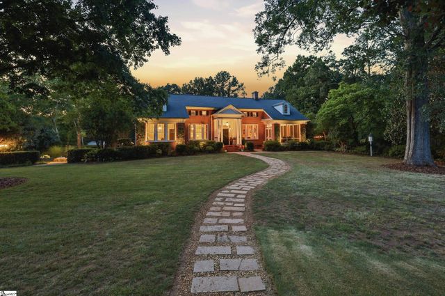 1007 E Calhoun Street, Anderson, SC 29621