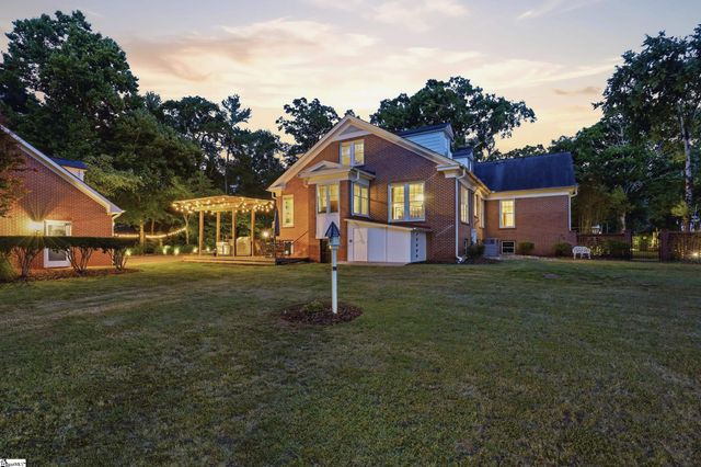 1007 E Calhoun Street, Anderson, SC 29621