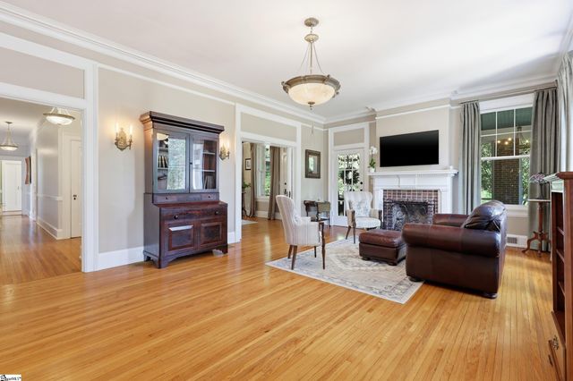 1007 E Calhoun Street, Anderson, SC 29621