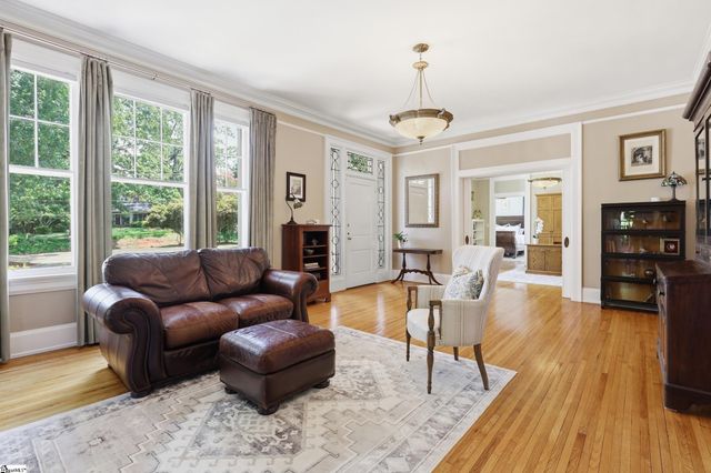 1007 E Calhoun Street, Anderson, SC 29621