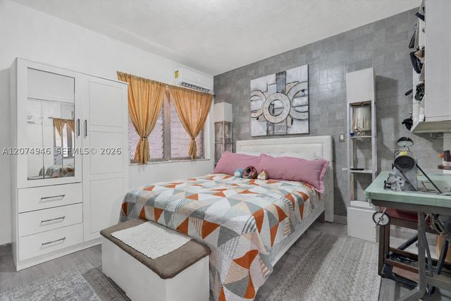 7840 Harding Ave 1, Miami Beach, FL 33141