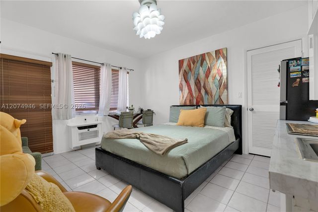 7840 Harding Ave 1, Miami Beach, FL 33141