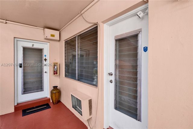 7840 Harding Ave 1, Miami Beach, FL 33141