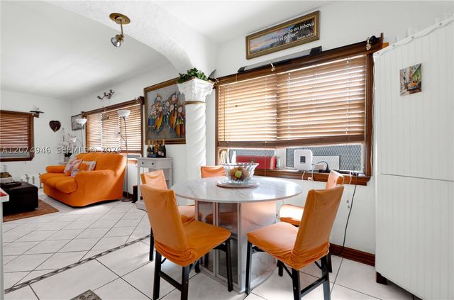 7840 Harding Ave 1, Miami Beach, FL 33141