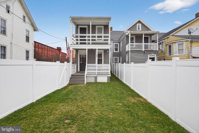 222 N FRANKLIN ST, Hanover, PA 17331