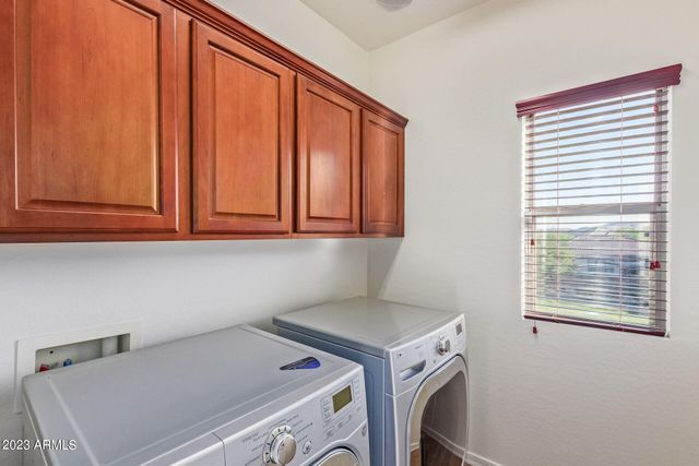 26212 N 54TH Avenue, Phoenix, AZ 85083