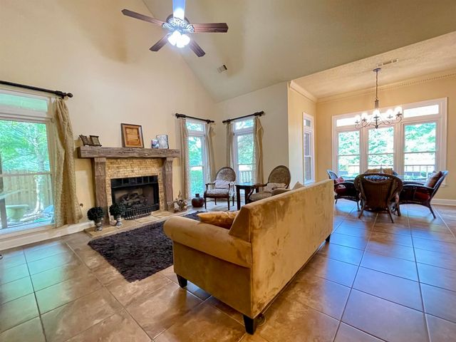 2490 BROTHERWOOD CV, Collierville, TN 38017
