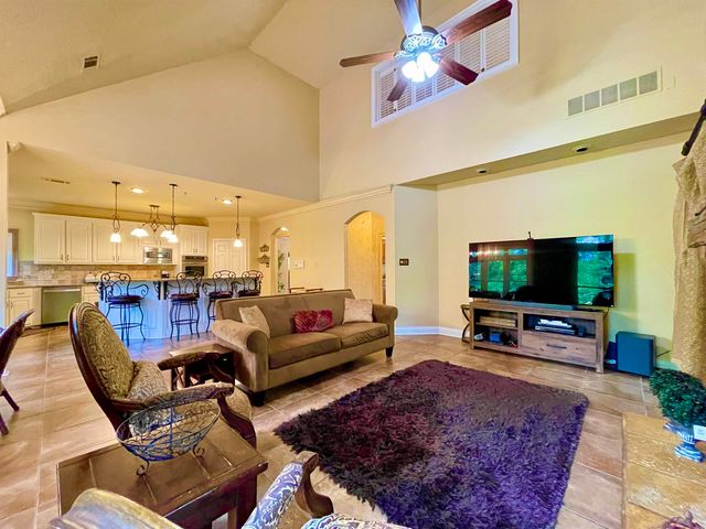 2490 BROTHERWOOD CV, Collierville, TN 38017