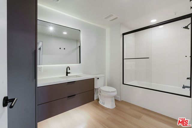 10601 Washington Boulevard 722, Culver City, CA 90232