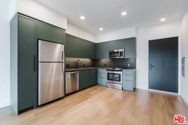10601 Washington Boulevard 722, Culver City, CA 90232