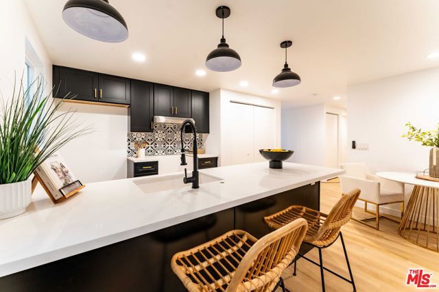 1191 Crenshaw Boulevard, Los Angeles, CA 90019