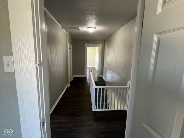 2105 Central Avenue, Anderson, IN 46016