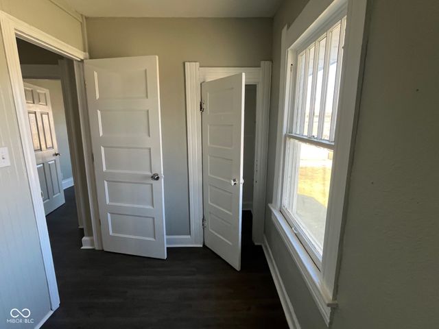 2105 Central Avenue, Anderson, IN 46016