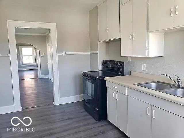 2105 Central Avenue, Anderson, IN 46016