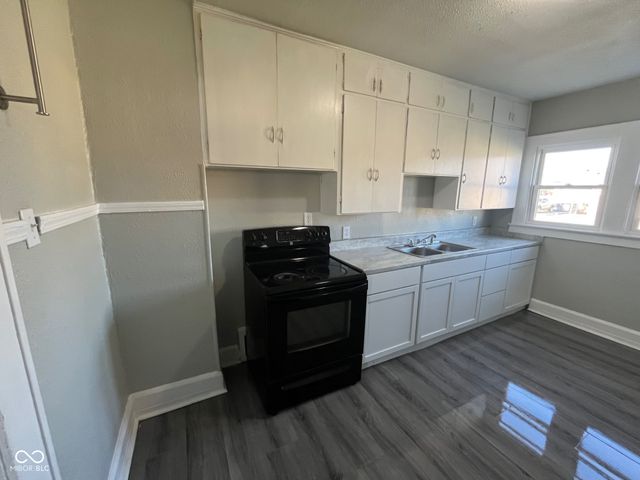 2105 Central Avenue, Anderson, IN 46016