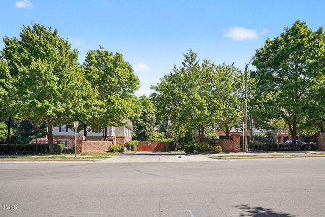 2651 Mellow Field Drive 203, Raleigh, NC 27604