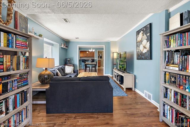 2715 Inman Street, Ferndale, MI 48220
