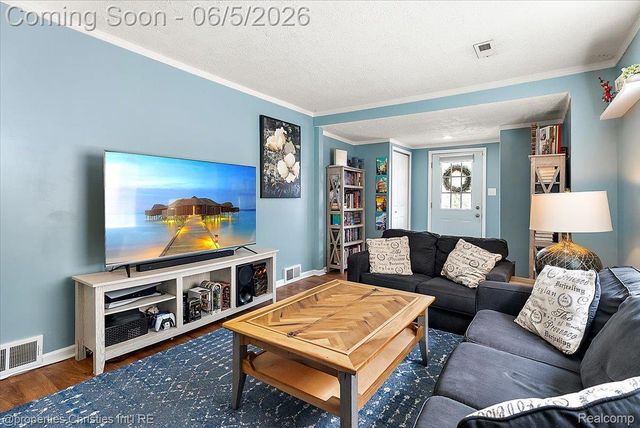 2715 Inman Street, Ferndale, MI 48220