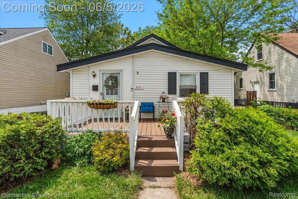 2715 Inman Street, Ferndale, MI 48220