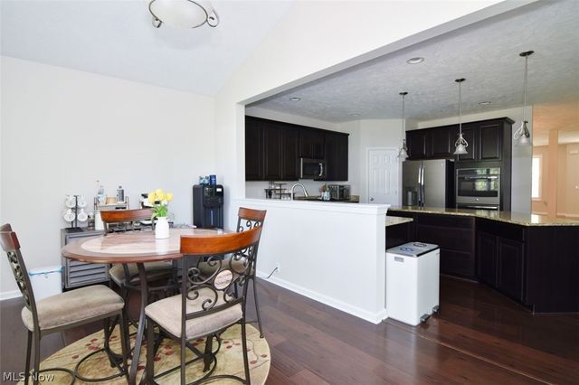 10442 Florida Street, Reminderville, OH 44202