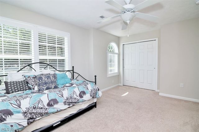 10442 Florida Street, Reminderville, OH 44202