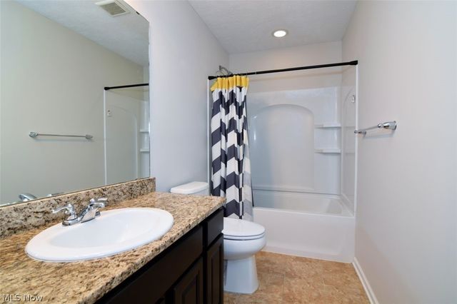10442 Florida Street, Reminderville, OH 44202