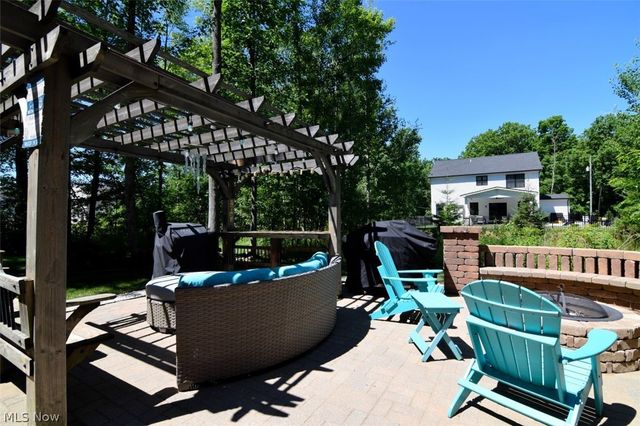 10442 Florida Street, Reminderville, OH 44202