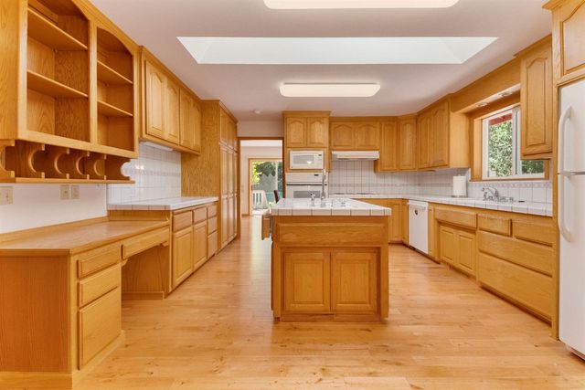 25985 Forest Knoll Ct, Pioneer, CA 95666