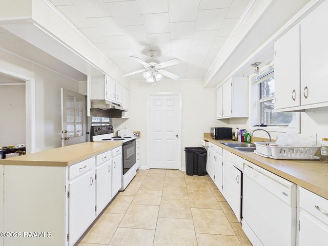 308 Eastland Drive, Lafayette, LA 70503