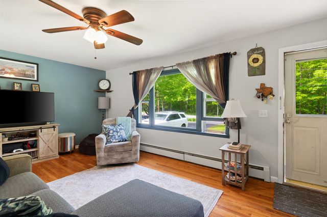 1819 Huntington Road, Richmond, VT 05477