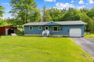 1819 Huntington Road, Richmond, VT 05477