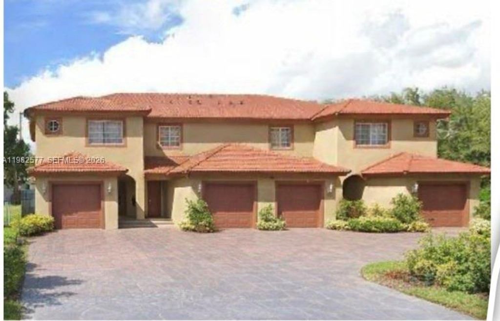 9302 NW 4th Ave, Miami, FL 33150