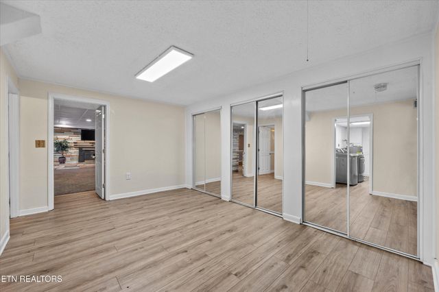 4621 Royalview Rd, Knoxville, TN 37921