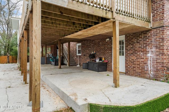 4621 Royalview Rd, Knoxville, TN 37921