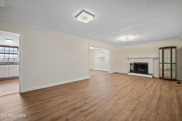 4621 Royalview Rd, Knoxville, TN 37921